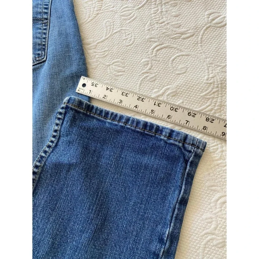 Levi Men's Classic Straight Leg Blue Denim Jeans Tag 36 x 30 Measures 29